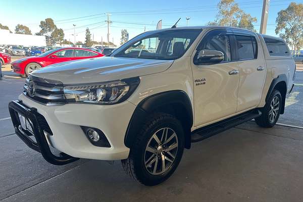 2015 Toyota Hilux SR5 GUN126R 4X4