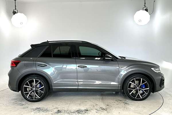 2023 Volkswagen T-Roc R D11