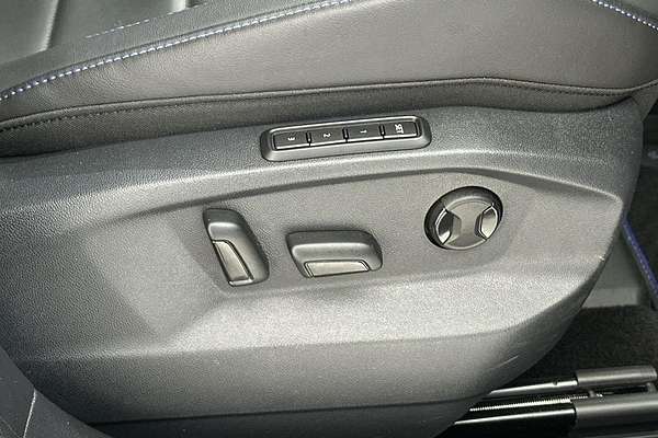 2023 Volkswagen T-Roc R D11