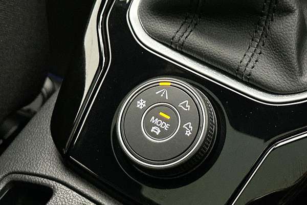 2023 Volkswagen T-Roc R D11