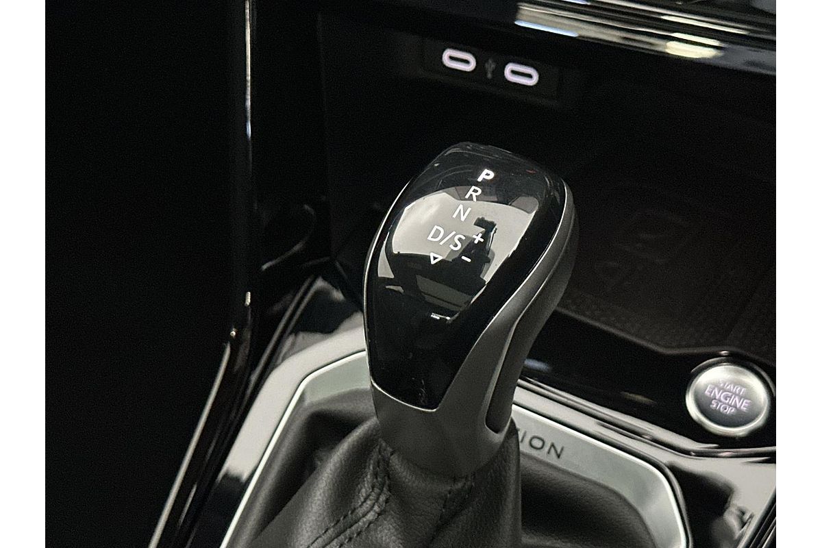 2023 Volkswagen T-Roc R D11