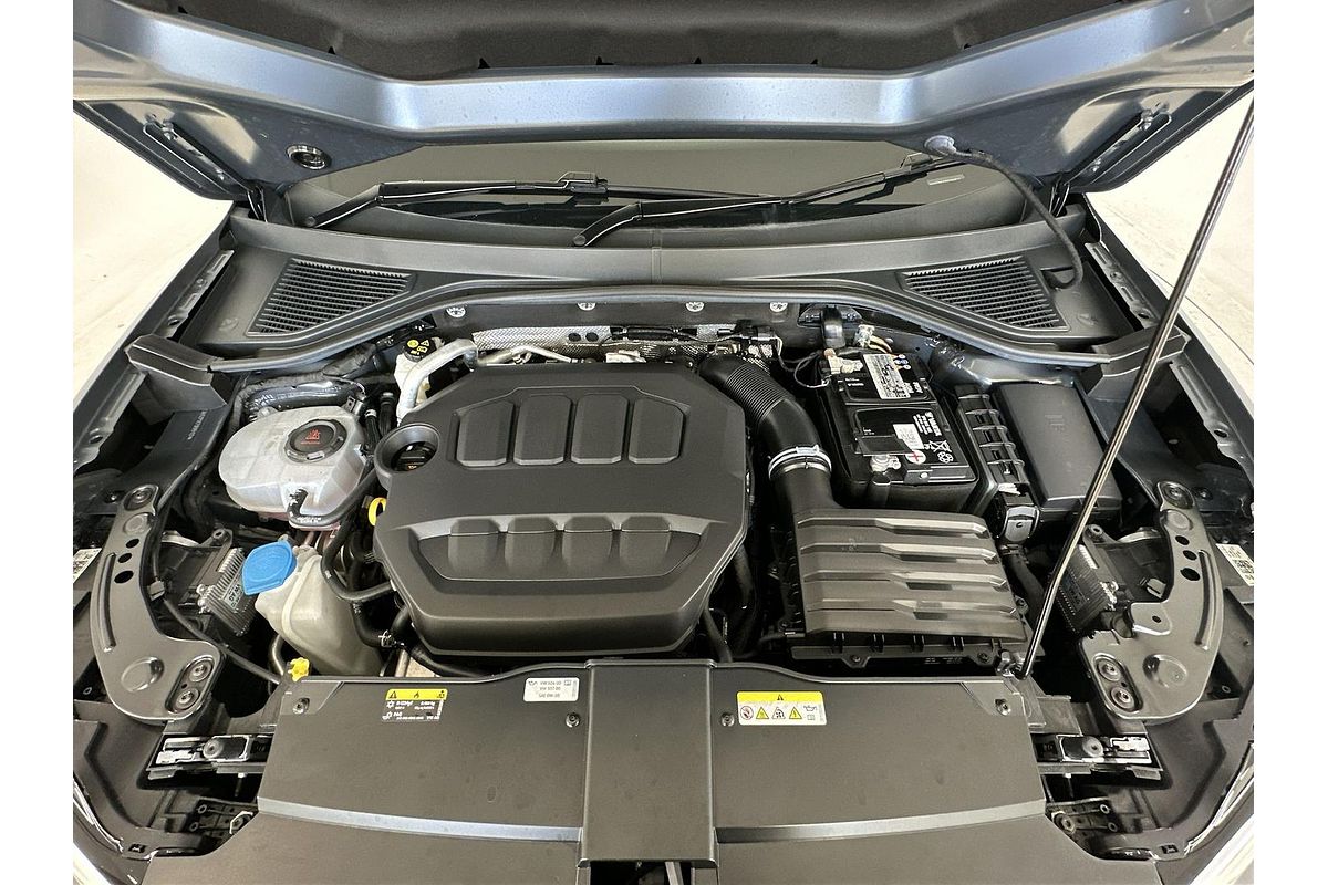 2023 Volkswagen T-Roc R D11