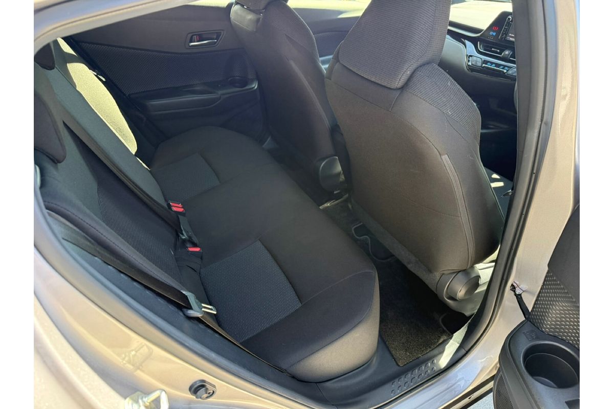 2019 Toyota C-HR NGX10R