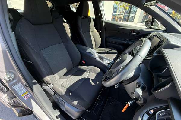 2019 Toyota C-HR NGX10R