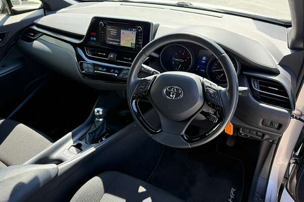 2019 Toyota C-HR NGX10R