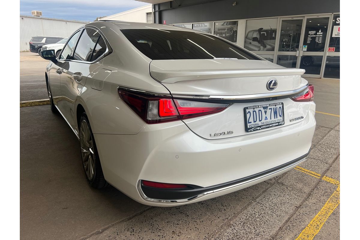 2019 Lexus ES ES300h Sports Luxury AXZH10R