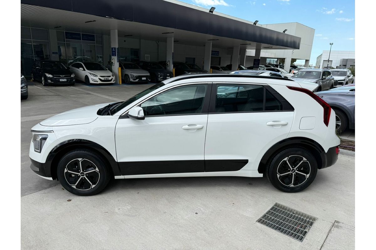 2023 Kia Niro HEV S SG2