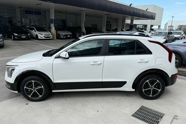 2023 Kia Niro HEV S SG2