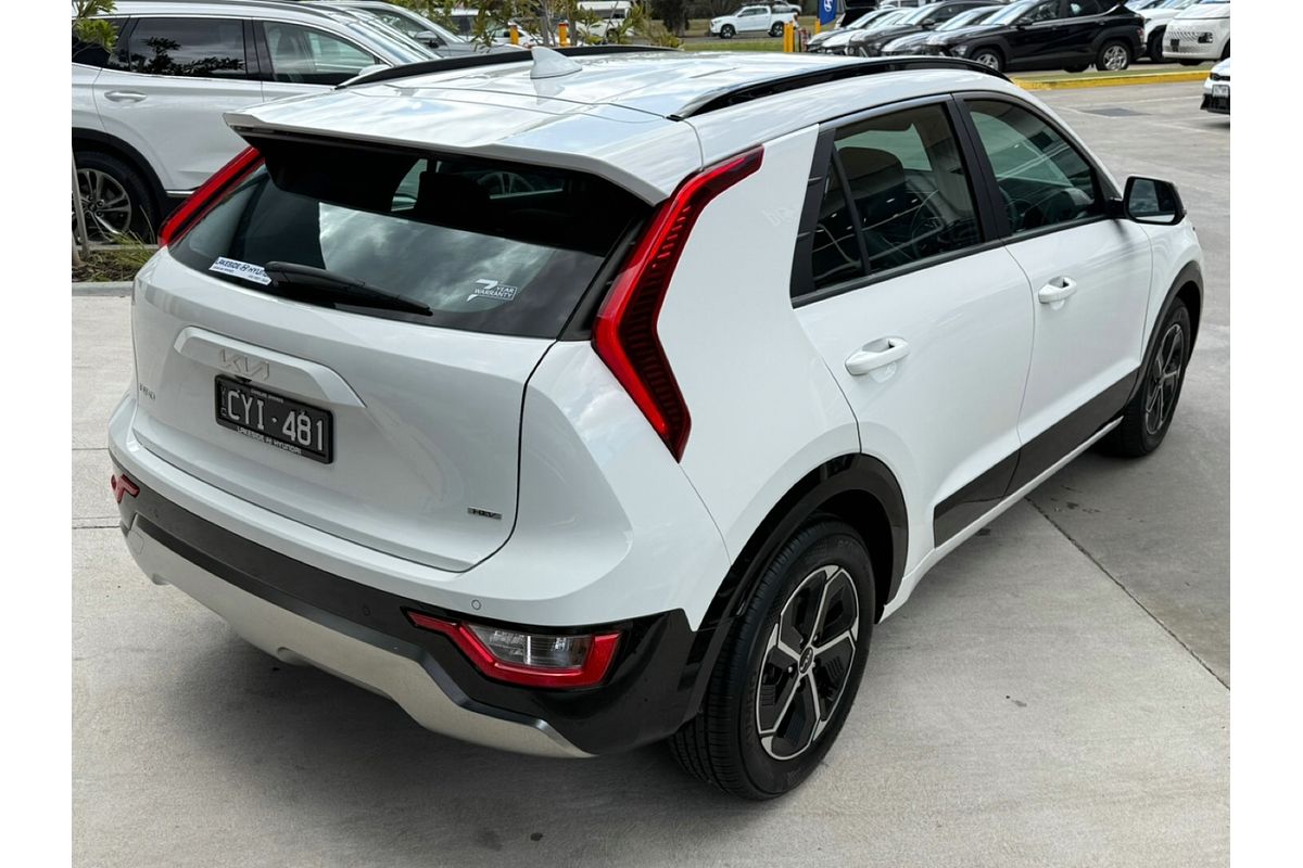 2023 Kia Niro HEV S SG2