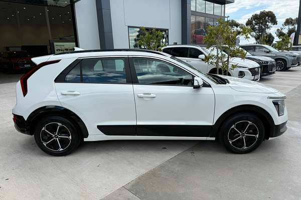 2023 Kia Niro HEV S SG2