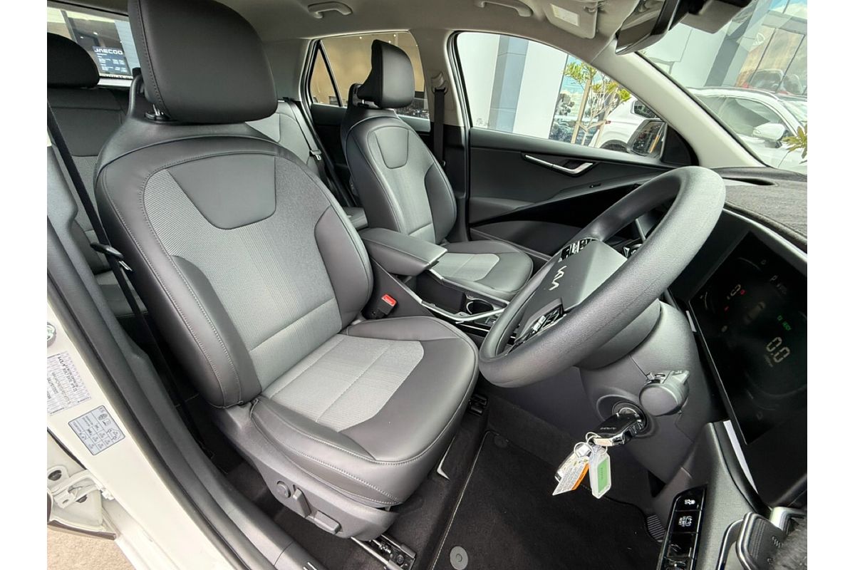 2023 Kia Niro HEV S SG2