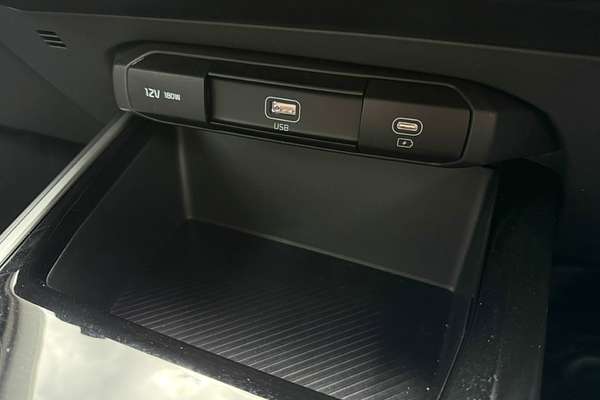 2023 Kia Niro HEV S SG2