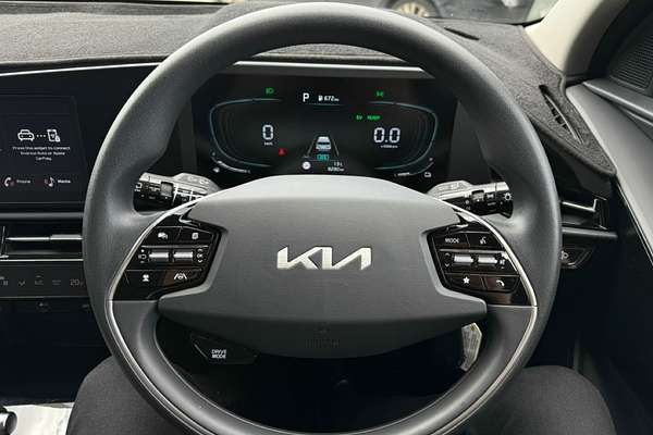 2023 Kia Niro HEV S SG2
