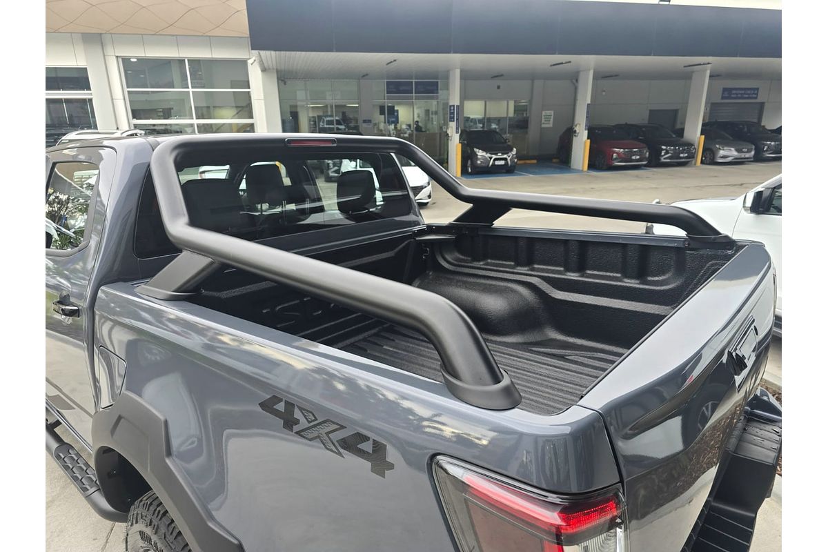 2024 Isuzu D-MAX BLADE 4X4