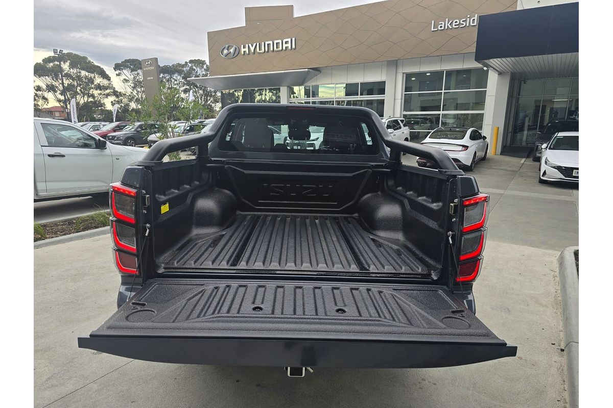 2024 Isuzu D-MAX BLADE 4X4