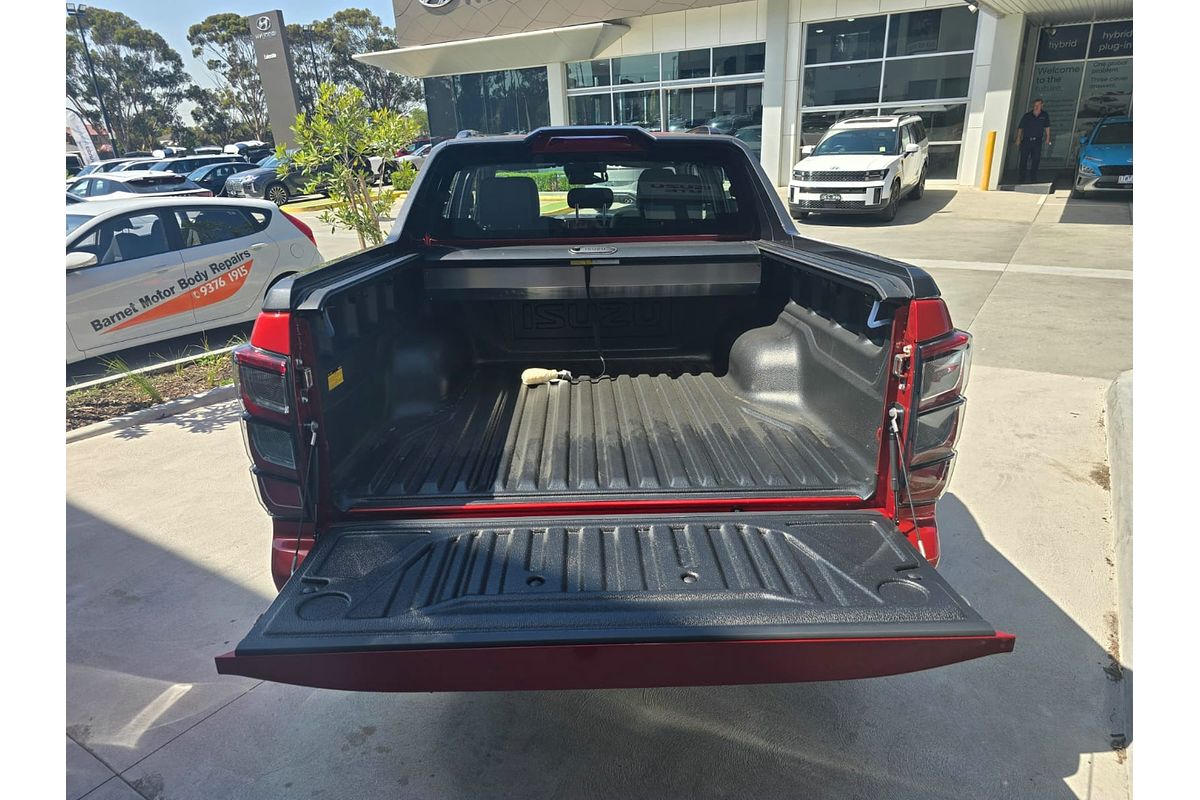 2025 Isuzu D-MAX X-TERRAIN 4X4