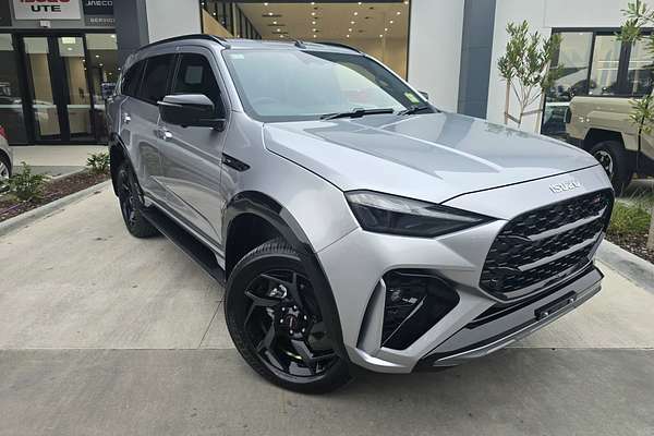2025 Isuzu MU-X X-TERRAIN