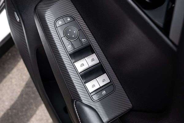 2025 Mitsubishi Outlander ES ZM