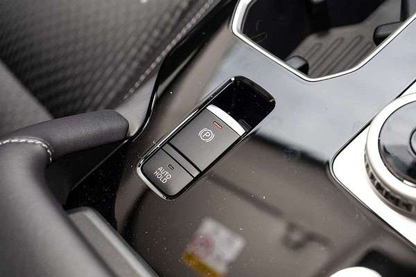 2025 Mitsubishi Outlander ES ZM