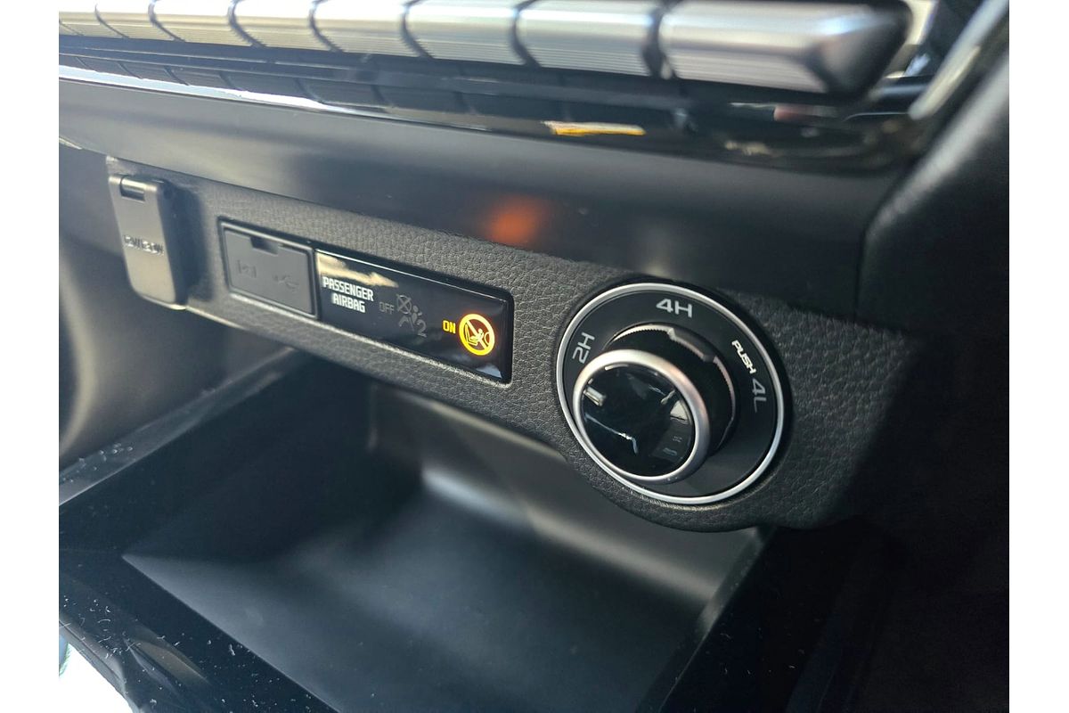 2025 Isuzu D-MAX X-TERRAIN 4X4