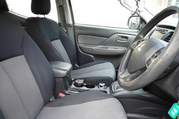 2016 Mitsubishi Triton GLX MQ 4X4