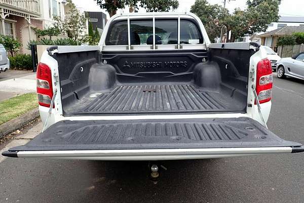 2016 Mitsubishi Triton GLX MQ 4X4