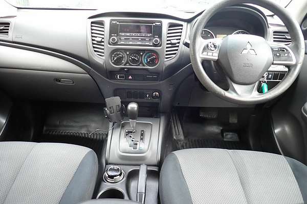 2016 Mitsubishi Triton GLX MQ 4X4