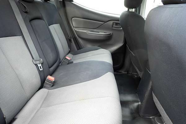 2016 Mitsubishi Triton GLX MQ 4X4