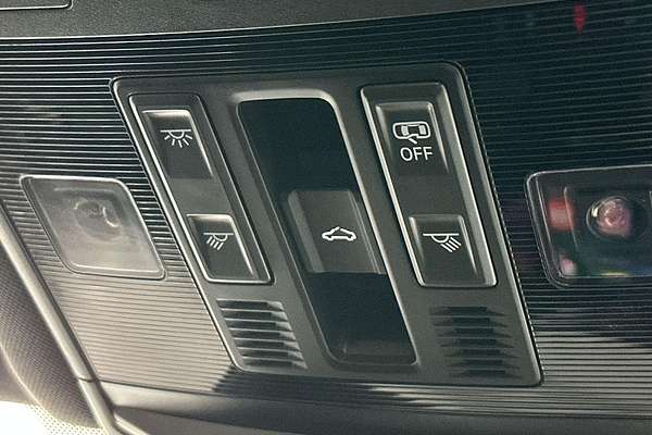 2023 Volkswagen T-Roc R D11