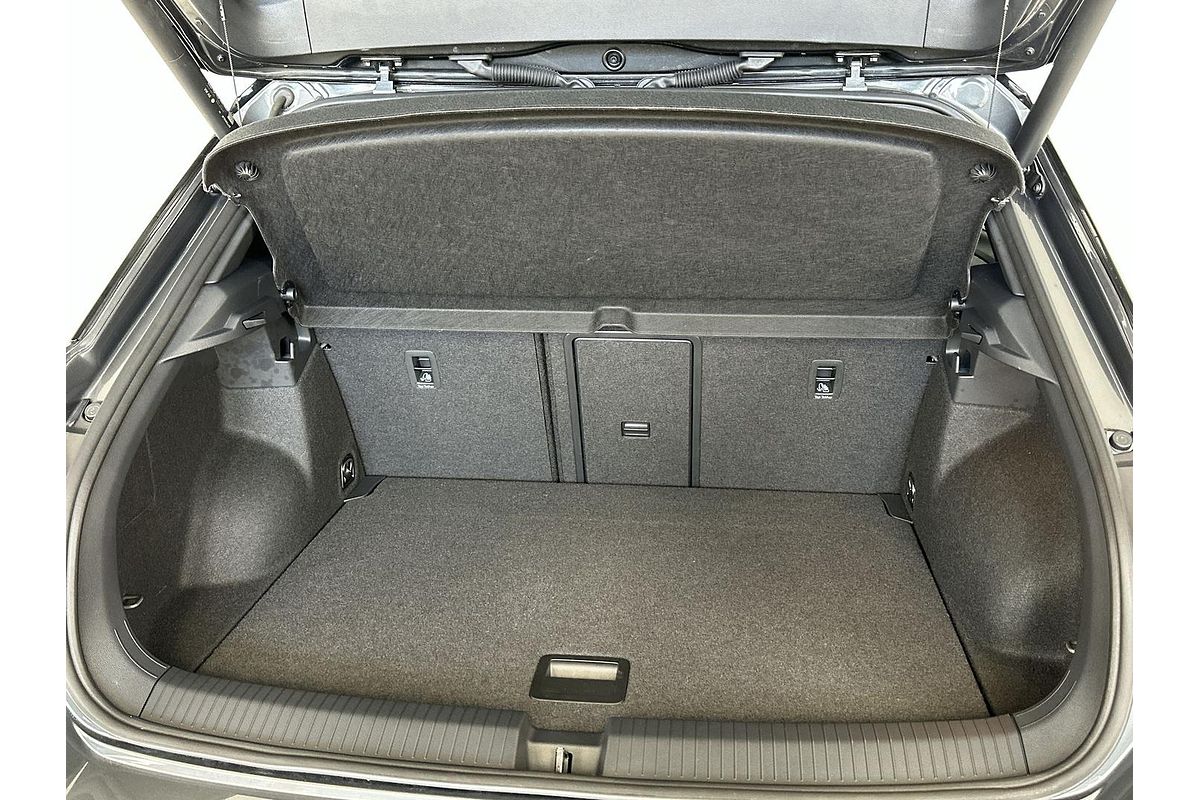 2023 Volkswagen T-Roc R D11