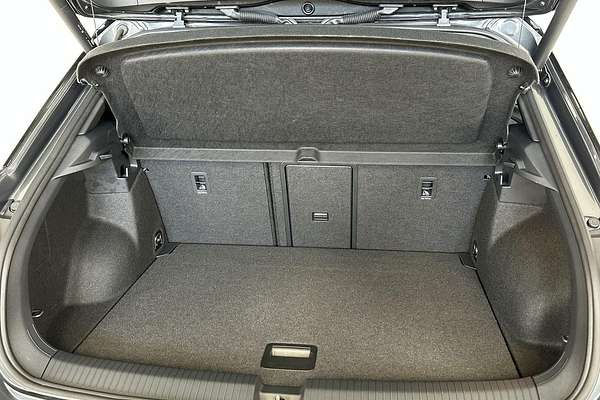 2023 Volkswagen T-Roc R D11