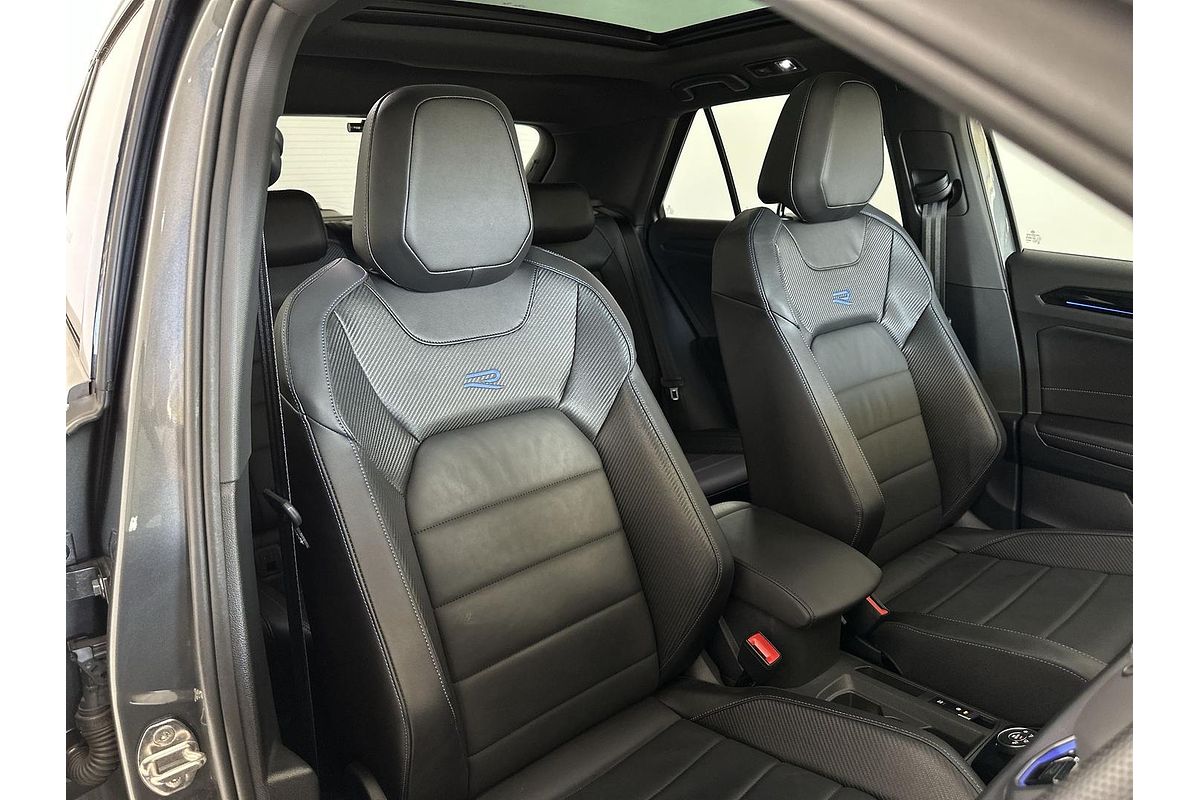 2023 Volkswagen T-Roc R D11