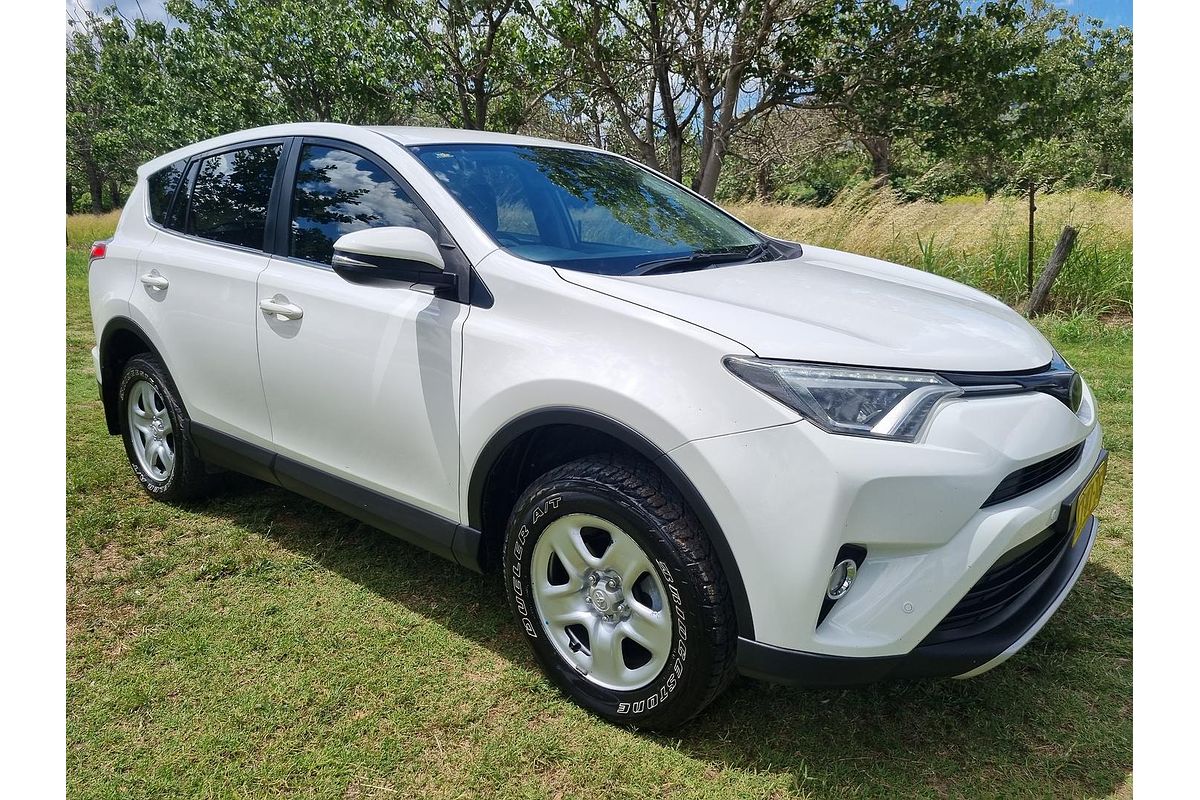 2018 Toyota RAV4 GX ASA44R