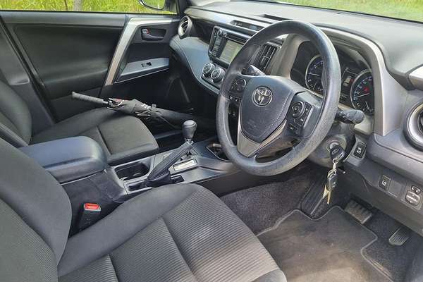 2018 Toyota RAV4 GX ASA44R