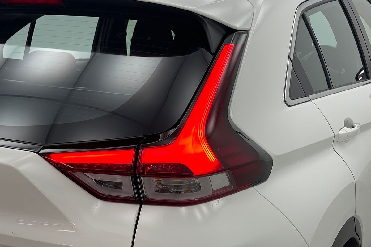 2024 Mitsubishi Eclipse Cross ES YB