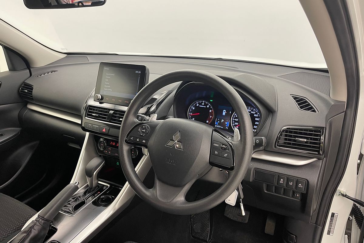 2024 Mitsubishi Eclipse Cross ES YB