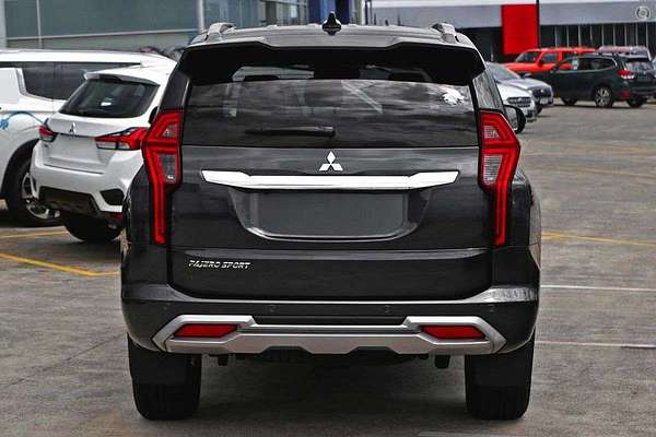 2024 Mitsubishi Pajero Sport Exceed QG