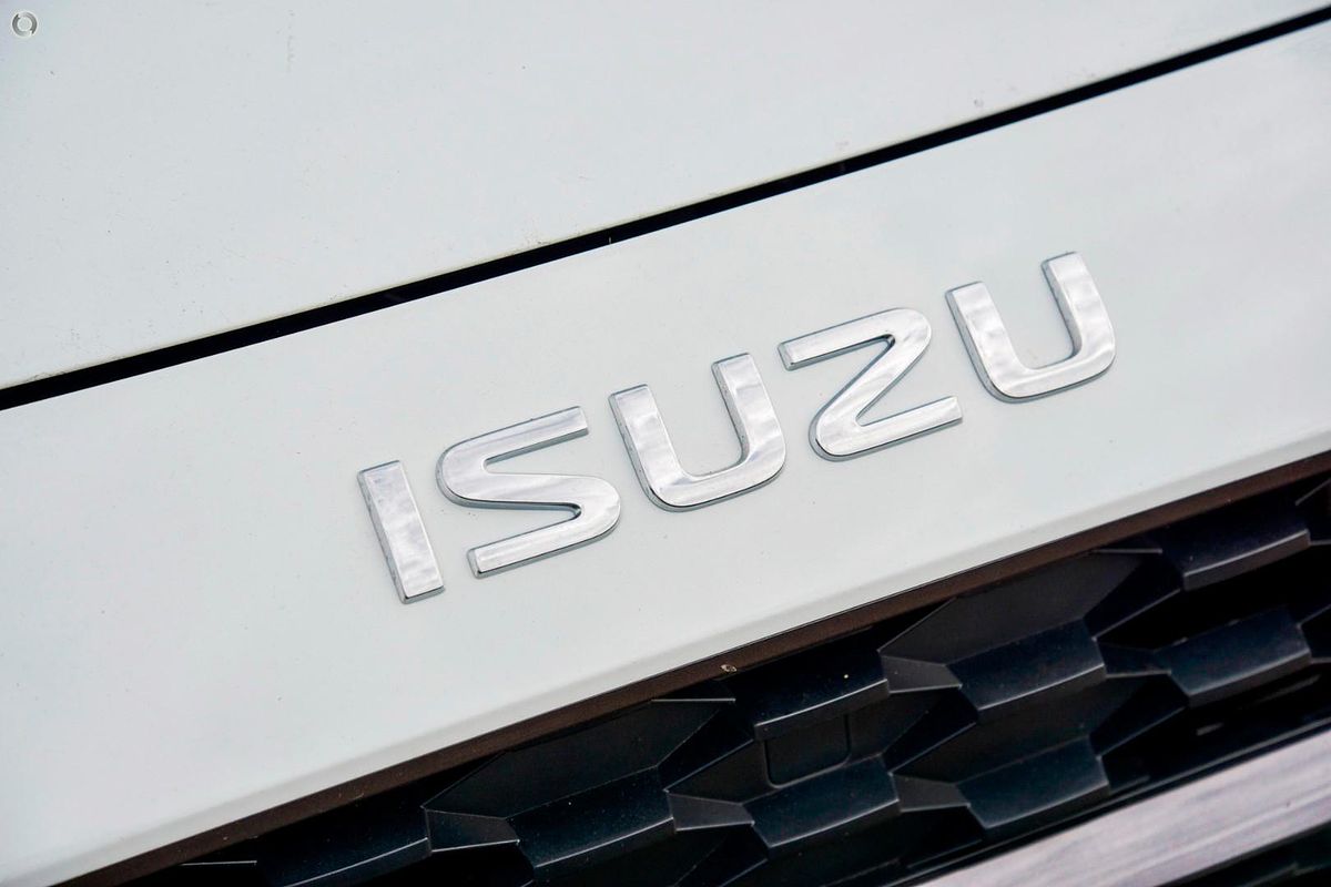 2025 Isuzu MU-X