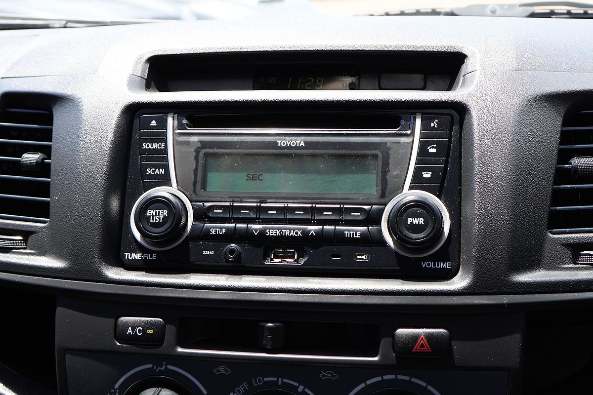 2013 Toyota Hilux SR KUN26R 4X4