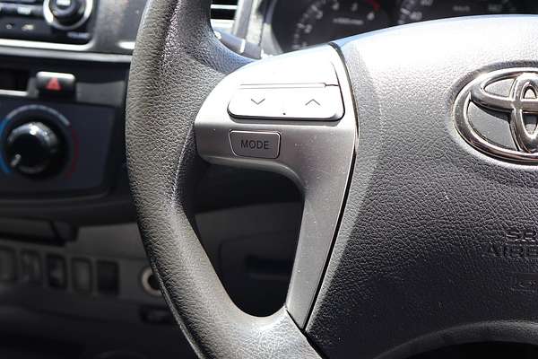 2013 Toyota Hilux SR KUN26R 4X4