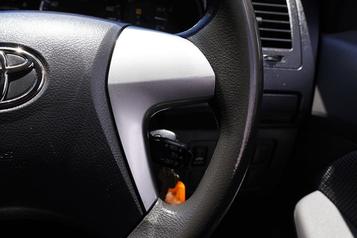 2013 Toyota Hilux SR KUN26R 4X4