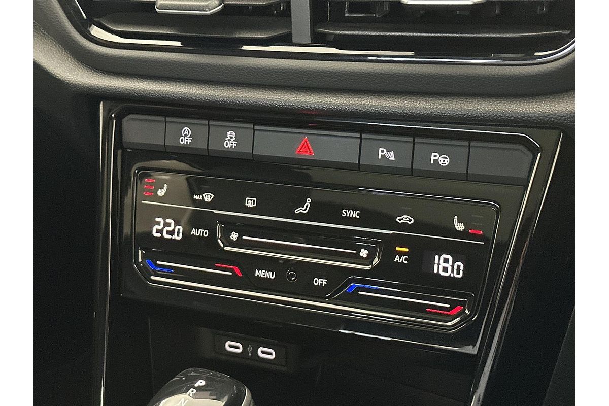 2023 Volkswagen T-Roc R D11