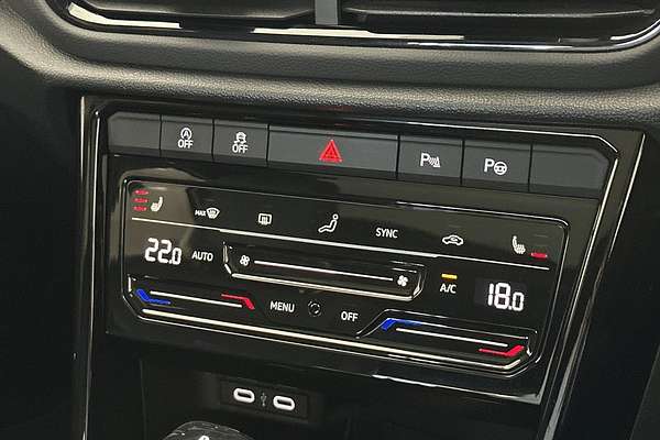 2023 Volkswagen T-Roc R D11