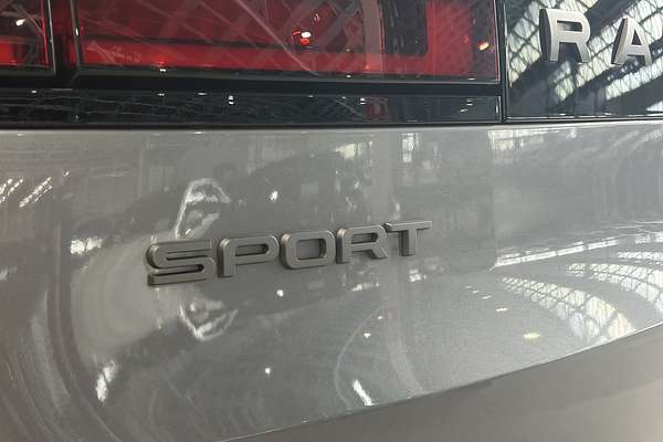 2023 Land Rover Range Rover Sport D250 SE L461