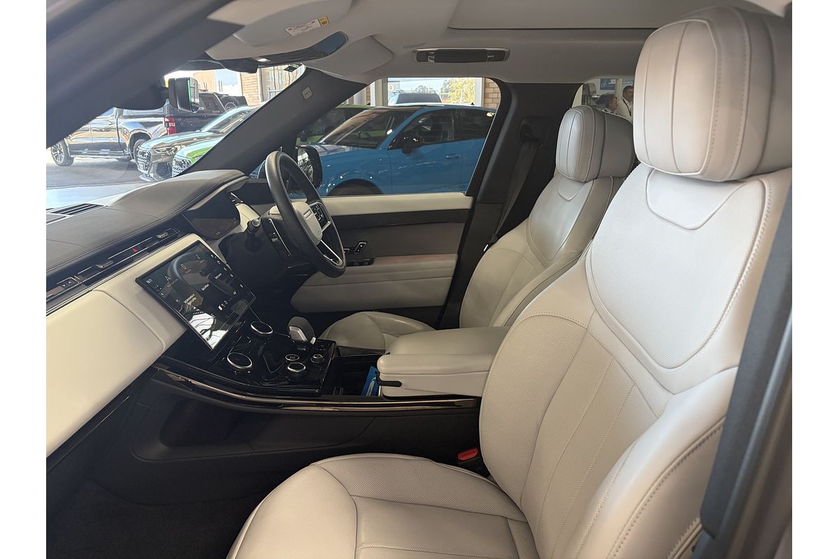 2023 Land Rover Range Rover Sport D250 SE L461