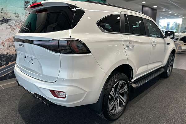 2025 Isuzu MU-X LS-T