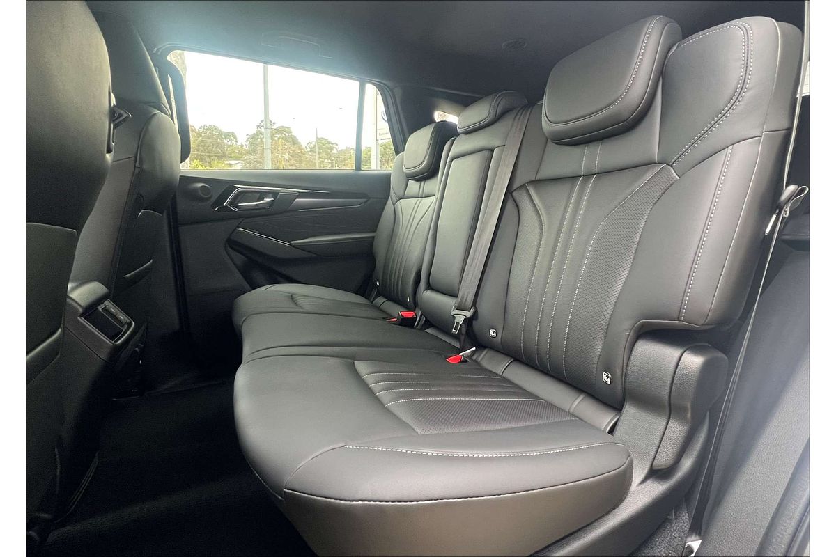 2025 Isuzu MU-X LS-T