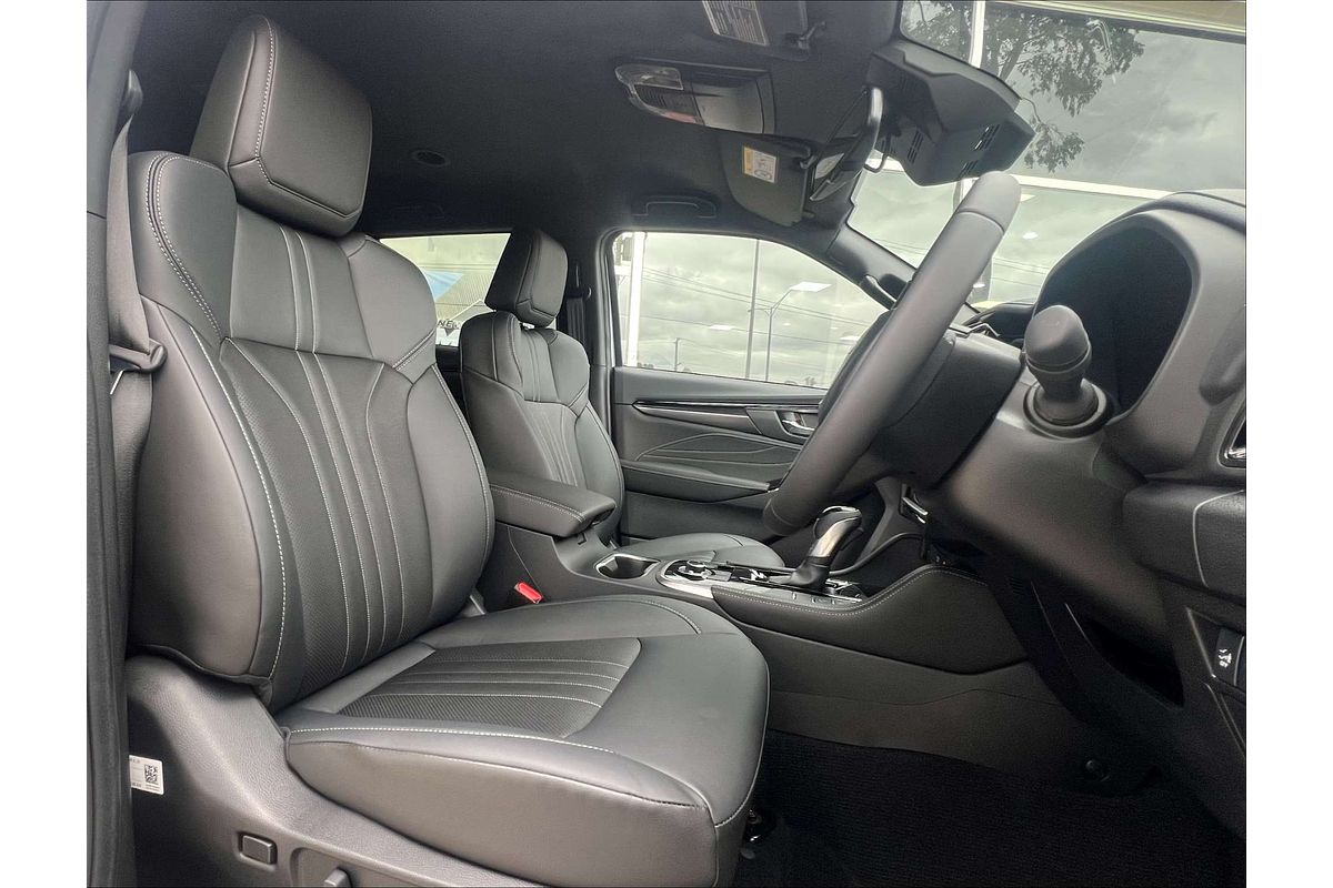 2025 Isuzu MU-X LS-T