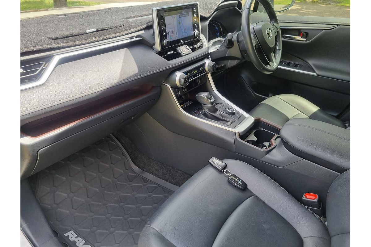 2020 Toyota RAV4 Cruiser AXAH54R