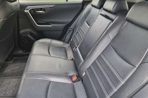 2020 Toyota RAV4 Cruiser AXAH54R